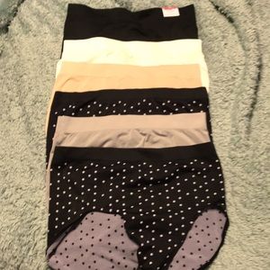 New 6 pair women’s panties size xl